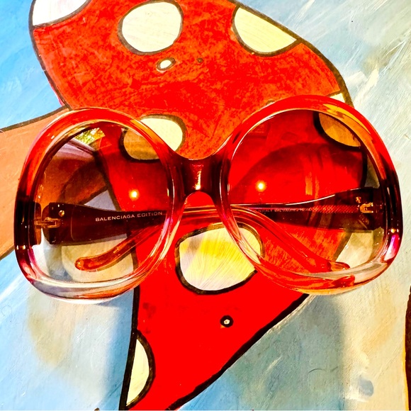 Authentic Oversized Balenciaga Sunglasses in Super Mod Purple and Orange - Picture 3 of 10